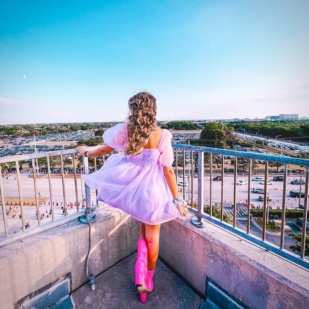 lavender puff sleeve dress